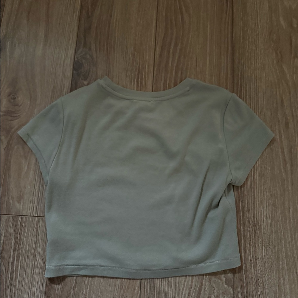 Dynamite Soft Green Tee - Picture 4 of 4